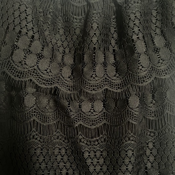 Women’s off shoulder top from Suzy Shier - Picture 2 of 8